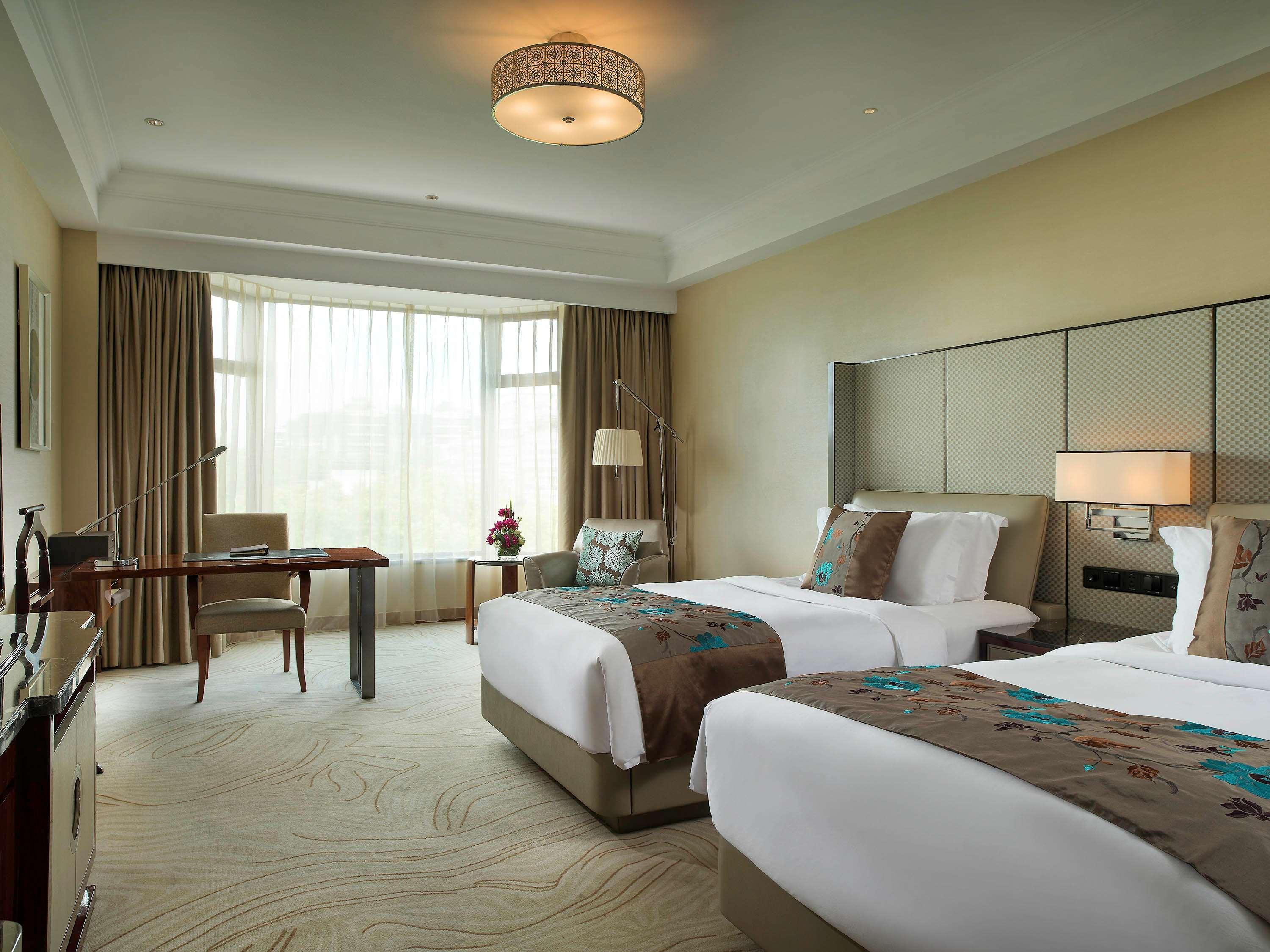 Sofitel Hangzhou Westlake - Few Steps To West Lake, With Panoramic Lake View Terrace Buitenkant foto